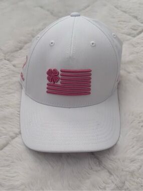 BNWOT Top golf x live lucky hat
